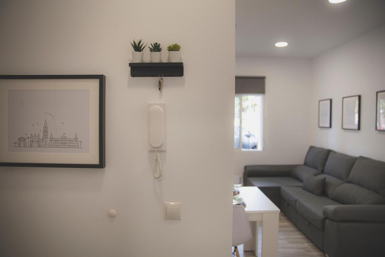 Acogedor Apartamento En Triana セビリア エクステリア 写真