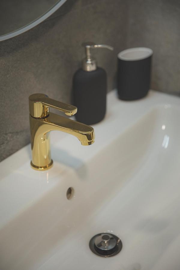 Acogedor Apartamento En Triana セビリア エクステリア 写真